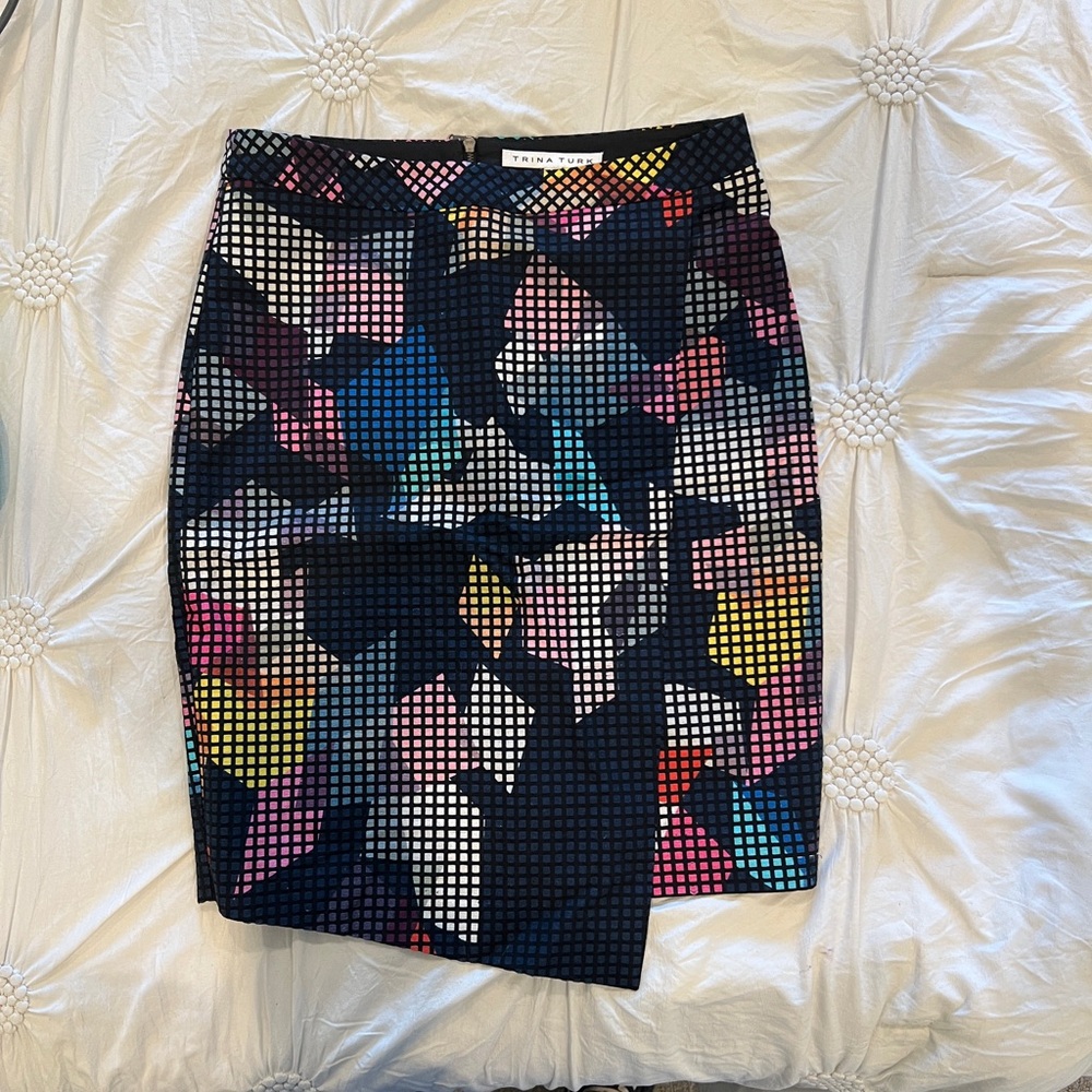 Trina Turk abstract print pencil skirt.